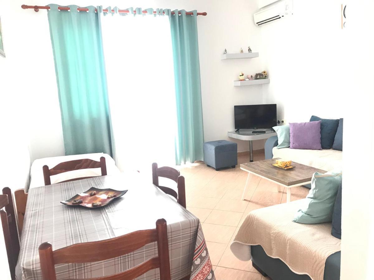 Vila Floban & Mirdar Koshi Sarandë エクステリア 写真