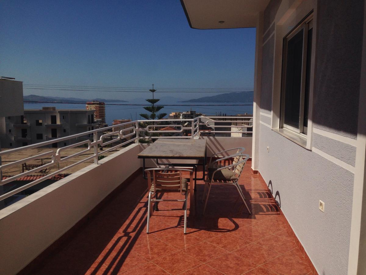 Vila Floban & Mirdar Koshi Sarandë エクステリア 写真